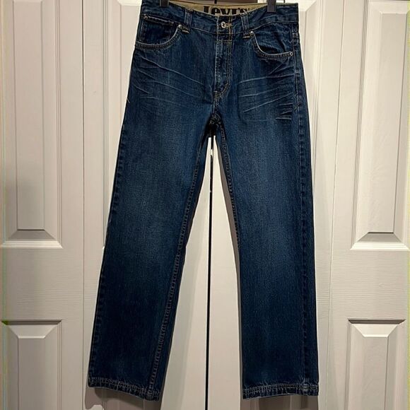 Levi’s Straight Leg Jeans Size 14 (juniors) See measurements‎ - Picture 1 of 12
